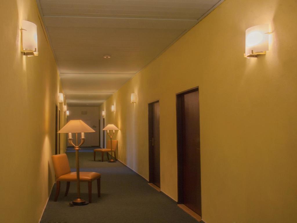 Hotel & Hostel Florian Прага Екстер'єр фото